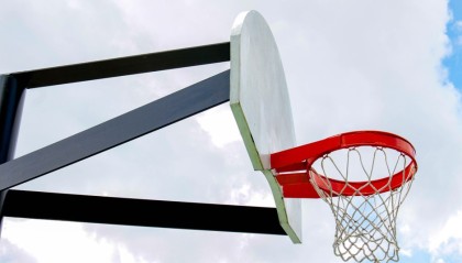 曾凡博伤势最新进展 北京队攻守实力受重创！